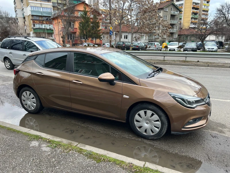 Opel Astra 1.0 T, снимка 5 - Автомобили и джипове - 48764715