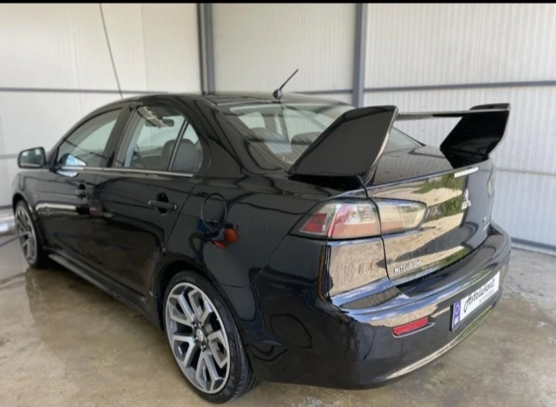 Mitsubishi Lancer, снимка 8 - Автомобили и джипове - 50928475
