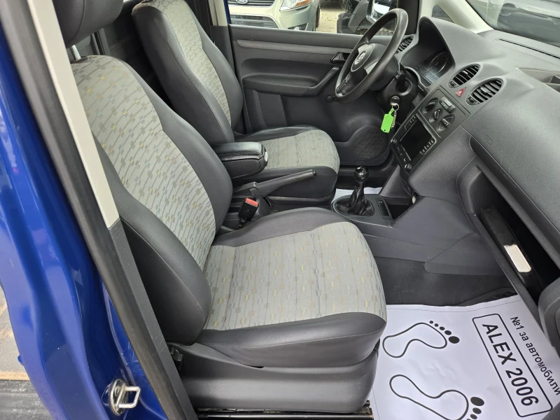 VW Caddy, снимка 9 - Автомобили и джипове - 51844898