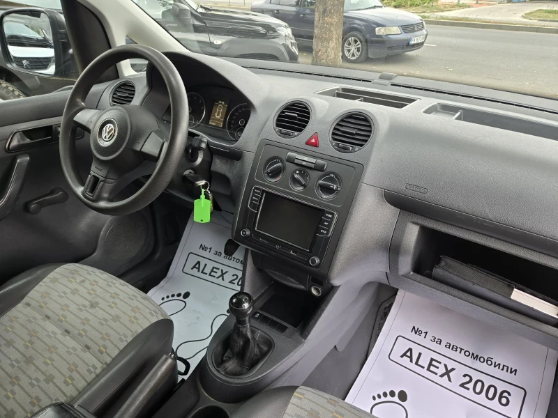 VW Caddy, снимка 10 - Автомобили и джипове - 51844898