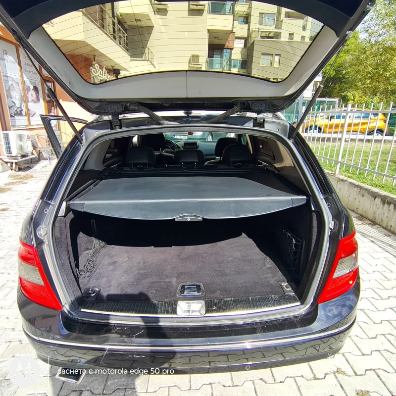 Mercedes-Benz C 220 CDI, снимка 6 - Автомобили и джипове - 52617675