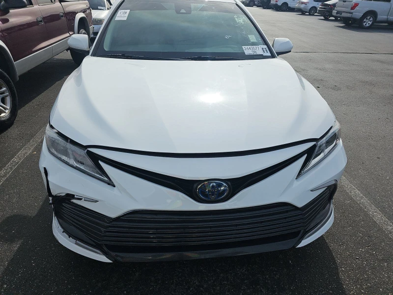 Toyota Camry, снимка 2 - Автомобили и джипове - 53165379