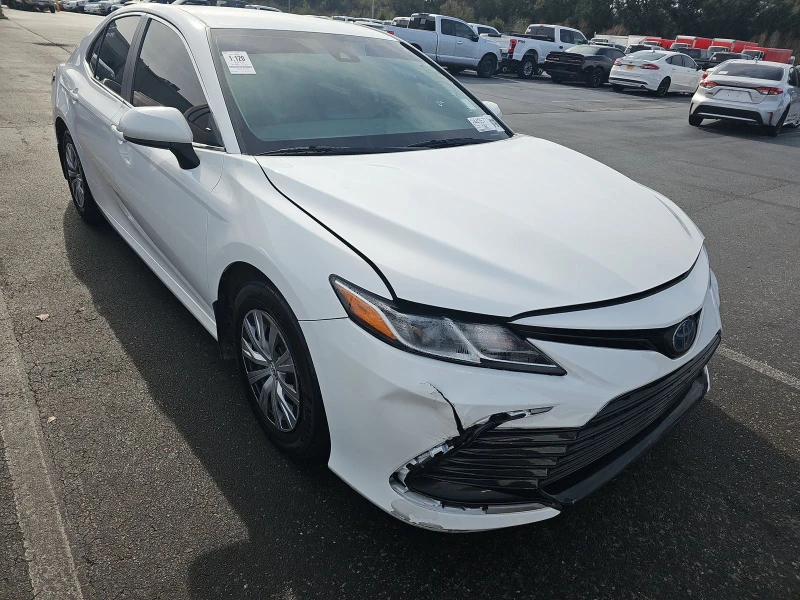 Toyota Camry, снимка 3 - Автомобили и джипове - 53165379