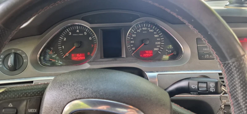 Audi A6 2.0 TFSI , снимка 6 - Автомобили и джипове - 53382603