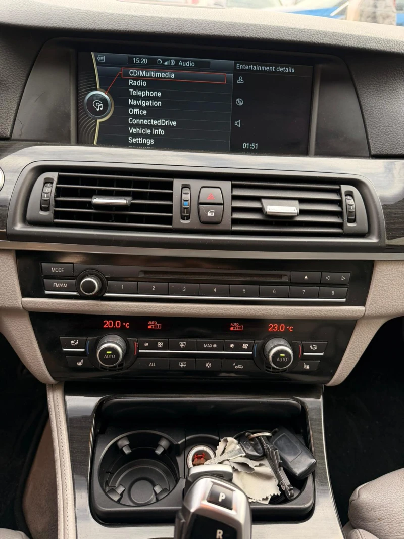 BMW 335, снимка 14 - Автомобили и джипове - 53580607