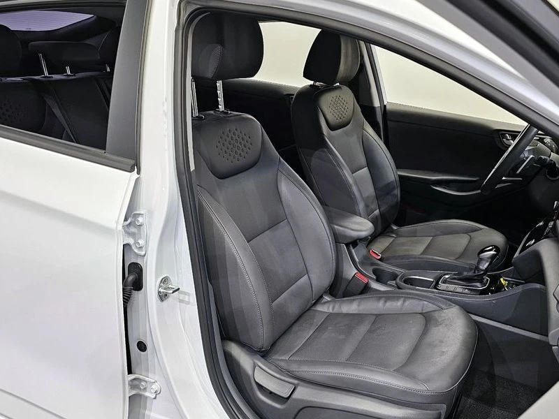 Hyundai Ioniq 1.6 HEV| 139к.с.| ВКЛ.ТЕХНОТЕСТ, снимка 12 - Автомобили и джипове - 55184822