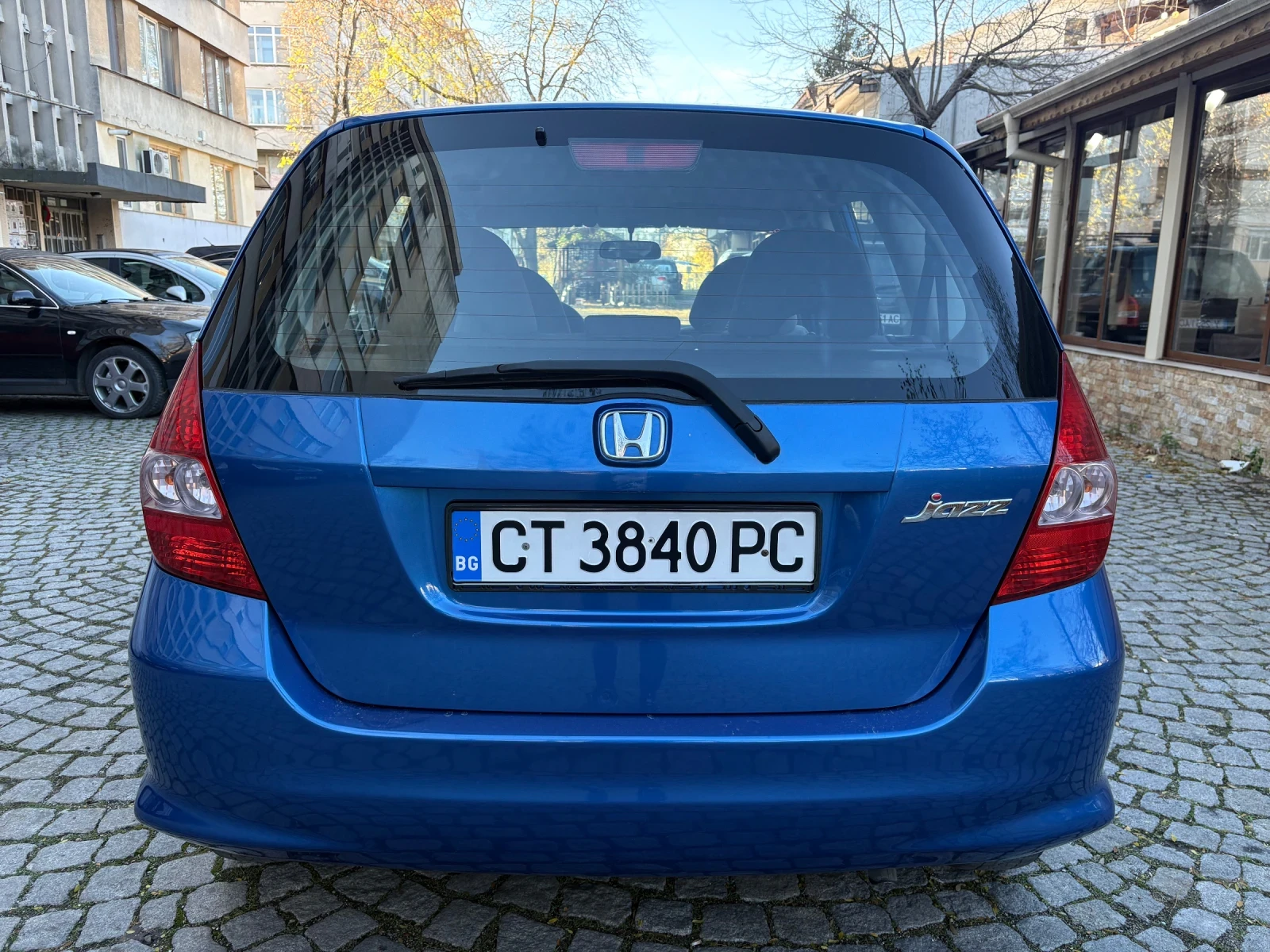 Honda Jazz 1.4 83 к.с фейслифт  - изображение 4