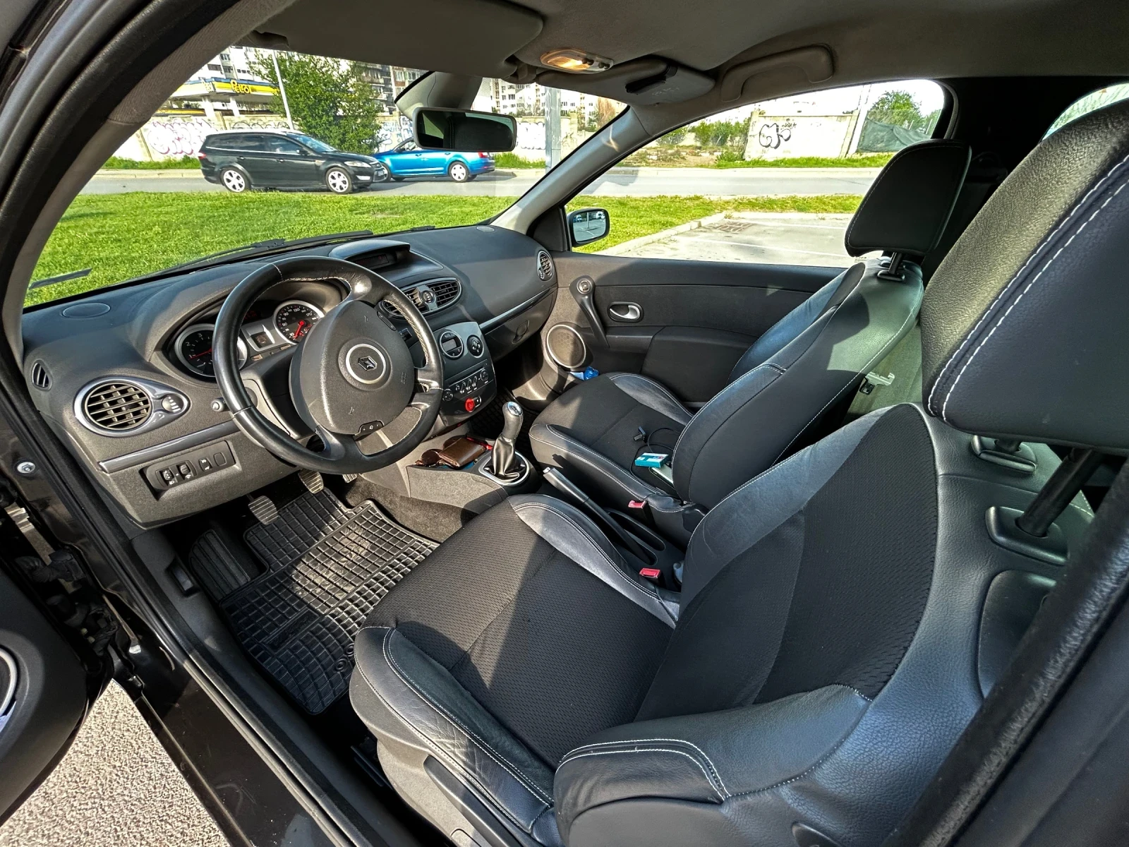 Renault Clio  - изображение 10
