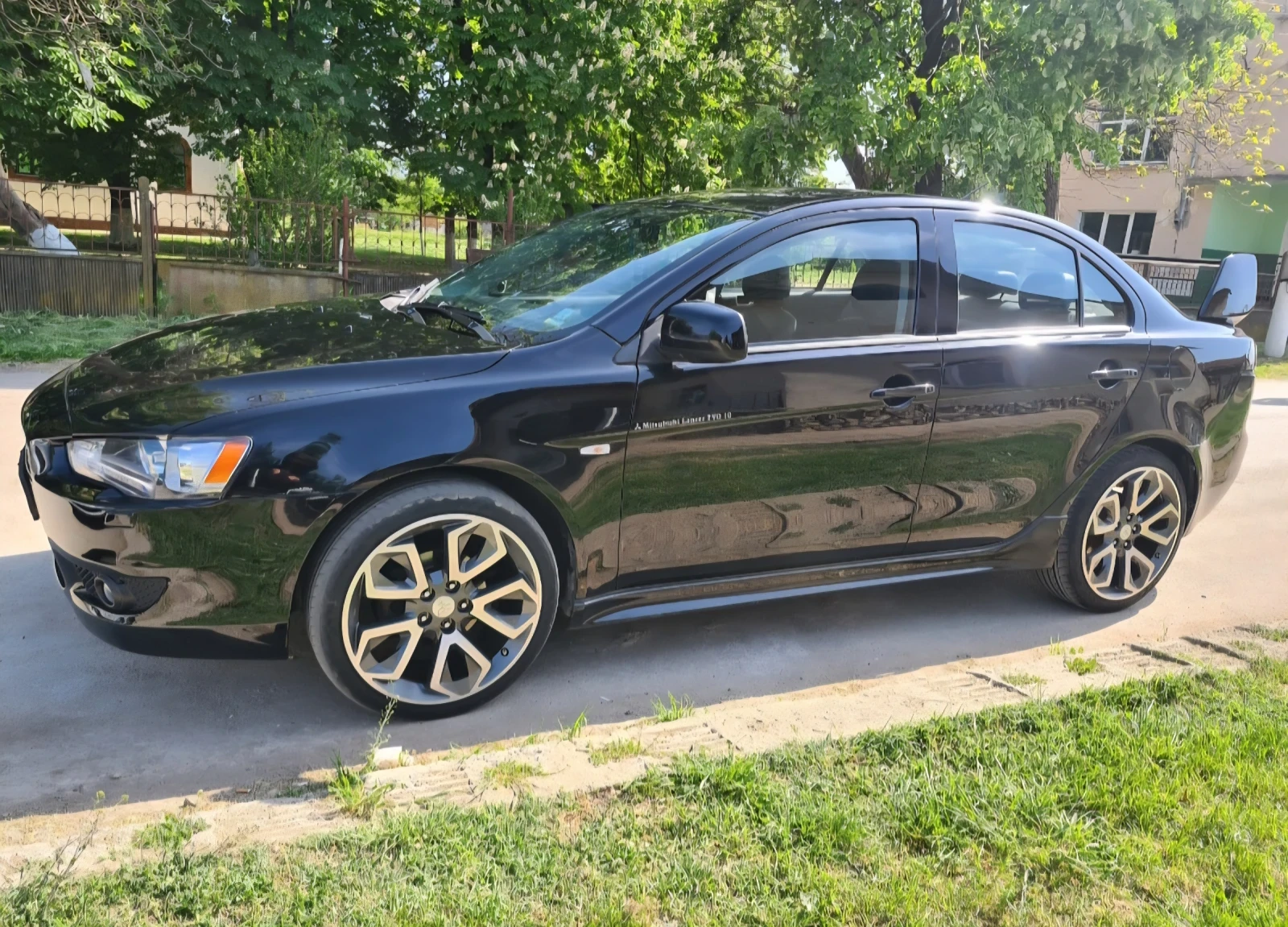 Mitsubishi Lancer | Mobile.bg � ����������� 1