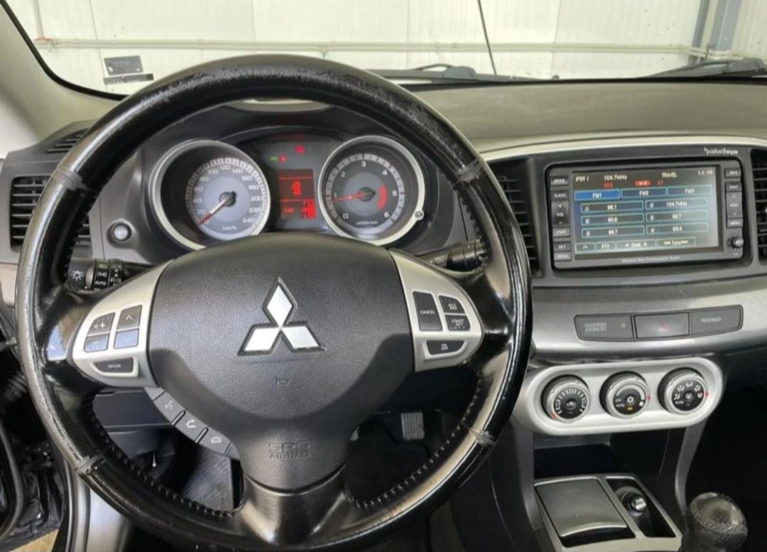 Mitsubishi Lancer  - изображение 5