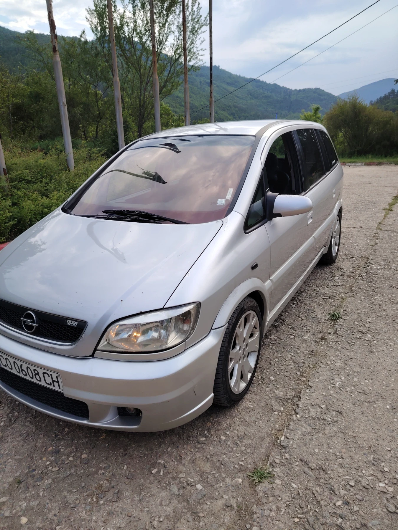 Opel Zafira Opc - изображение 2