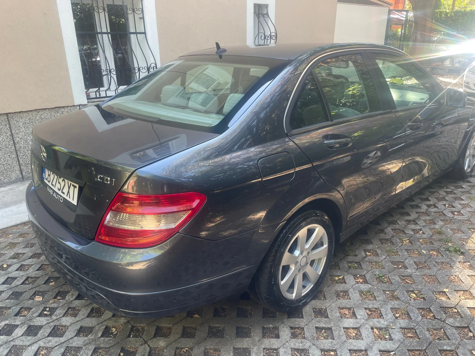 Mercedes-Benz C 220  - изображение 4