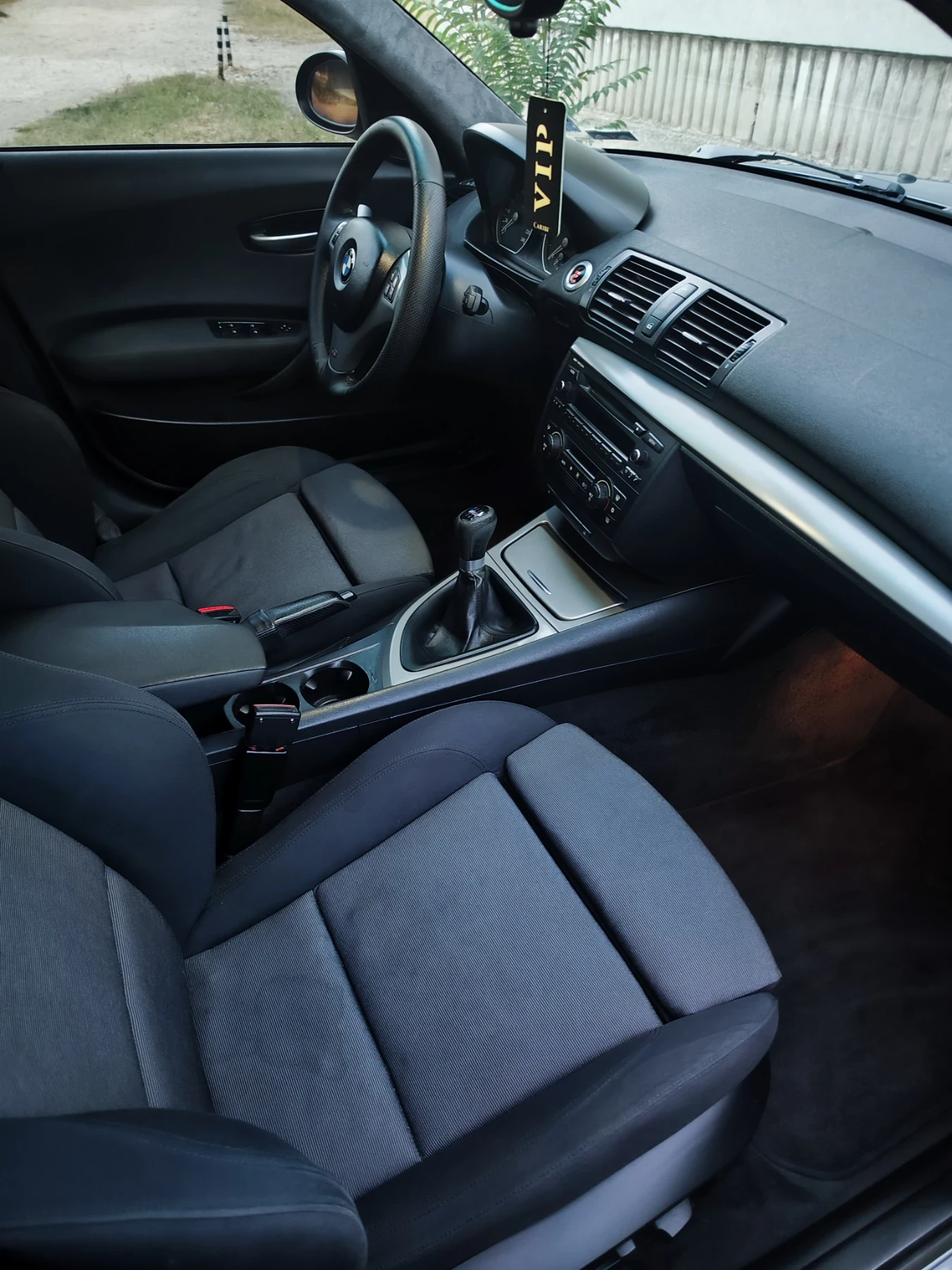 BMW 120 2.0д 163кс. - изображение 7