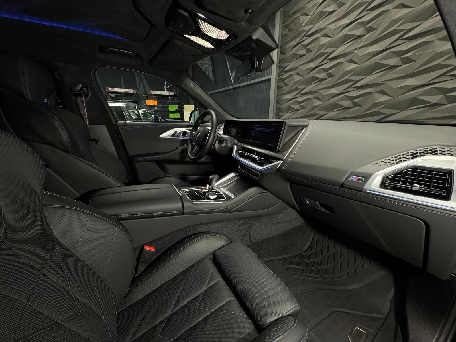 BMW XM V8 Massage* H&K* Carbon* Обдухване* 360*  - изображение 10