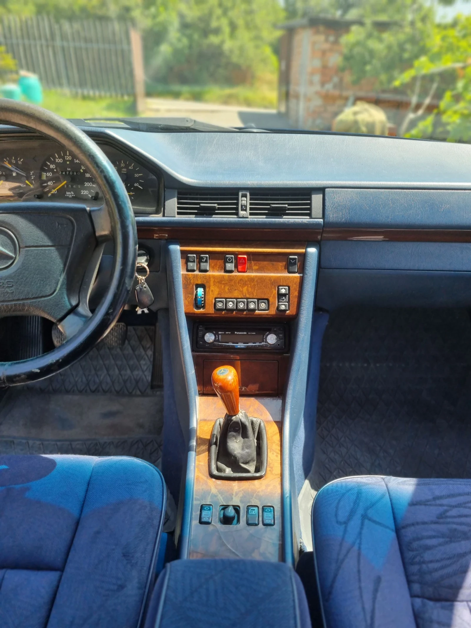 Mercedes-Benz E 250 E250 - изображение 10