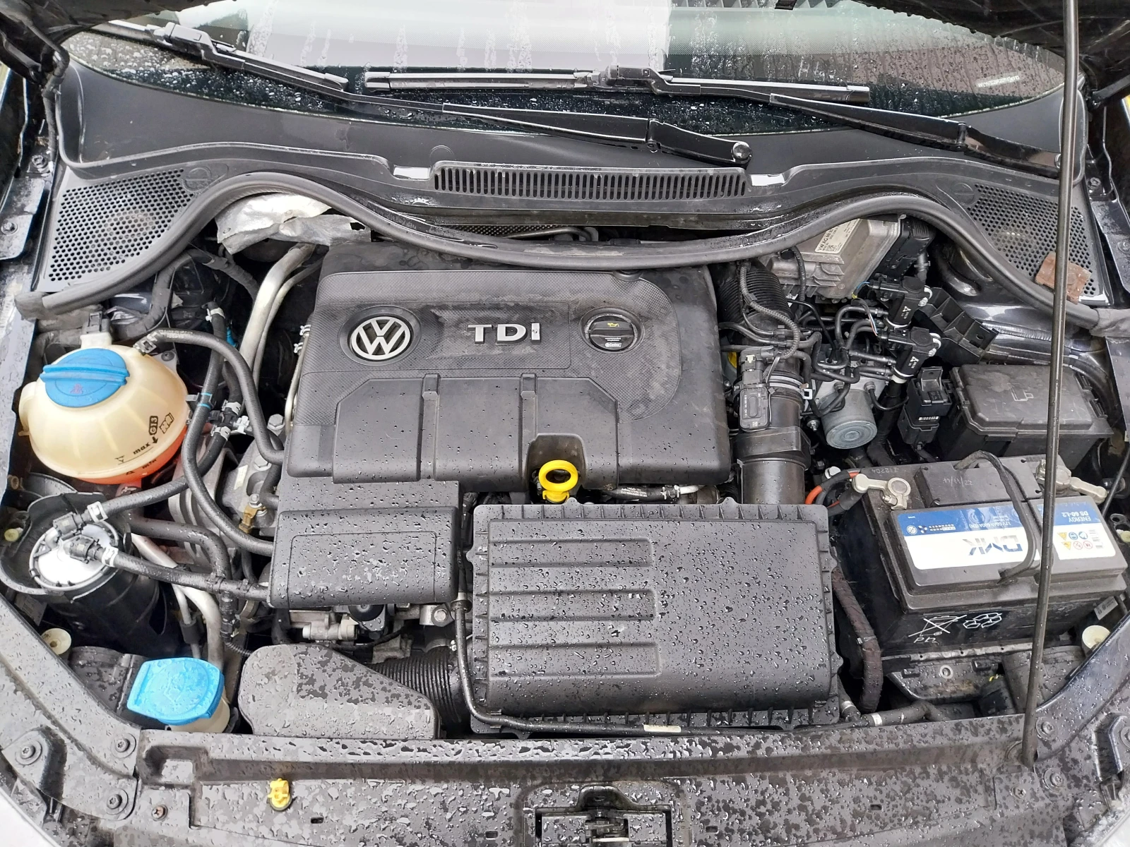 VW Polo 1.4TDI, снимка 5 - Автомобили и джипове - 53829665