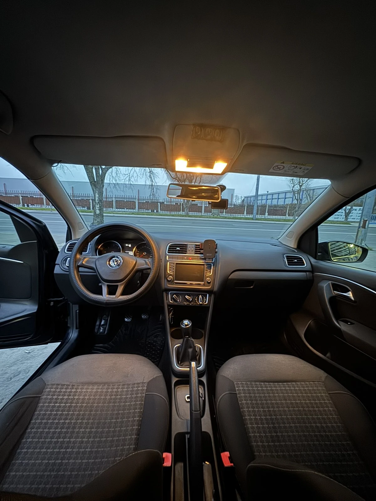 VW Polo 1.4TDI, снимка 8 - Автомобили и джипове - 53829665