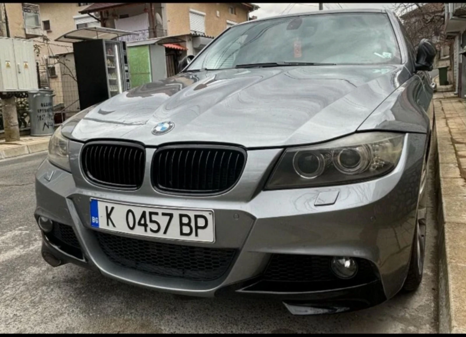 BMW 320 Facelift, снимка 9 - Автомобили и джипове - 53930682