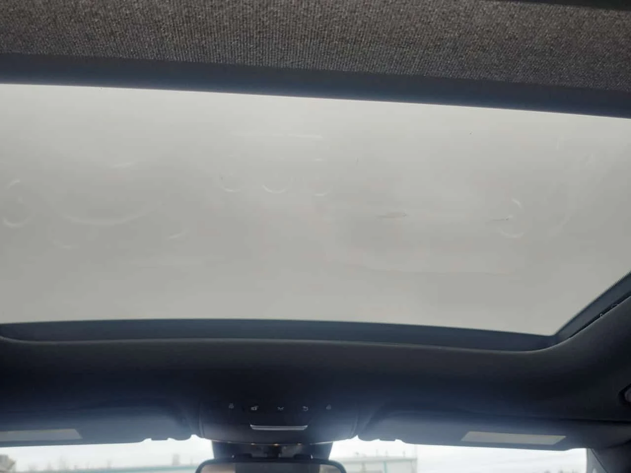 Mercedes-Benz C 300 АМГ Пакет/CARFAX/Панорама/Подгрев/360 Кам/2 Ключа, снимка 11 - Автомобили и джипове - 54231635