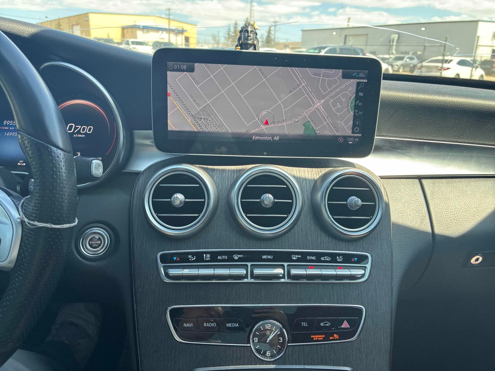 Mercedes-Benz C 300 /AMG-Pack/4MATIC/Burmester/Digital/, снимка 12 - Автомобили и джипове - 54541052