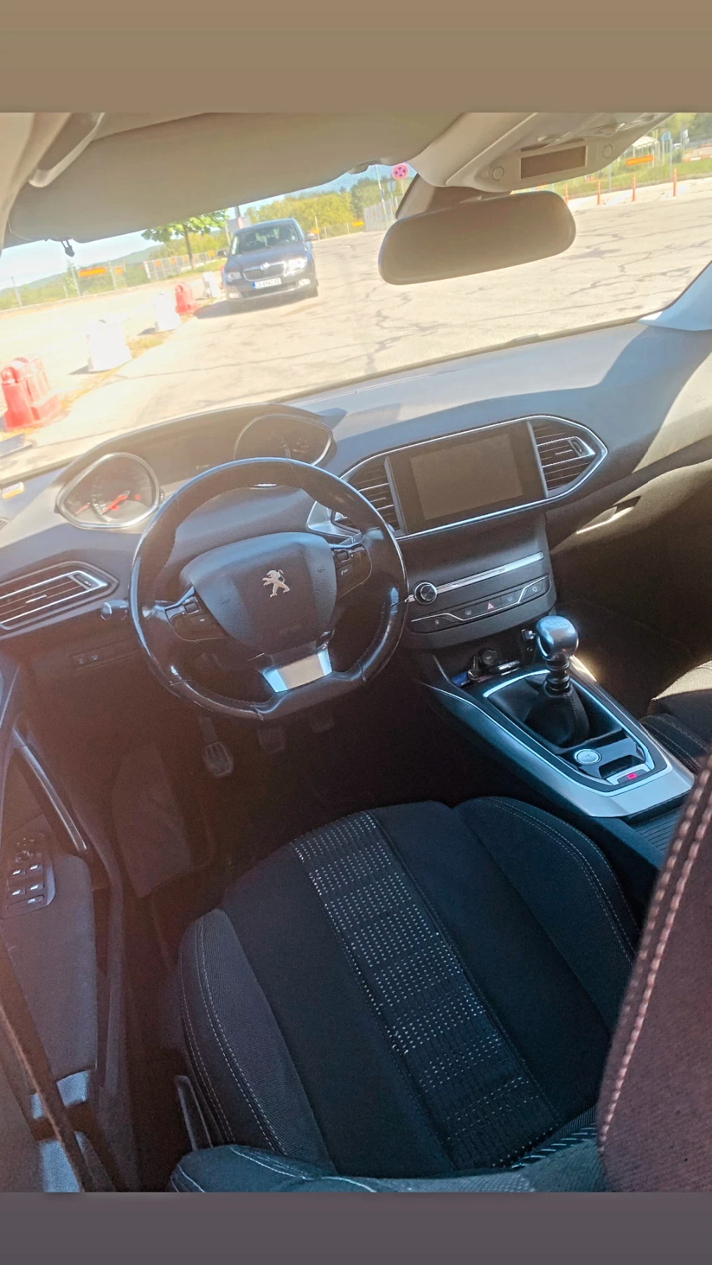 Peugeot 308 1.6HDI , снимка 7 - Автомобили и джипове - 54562116