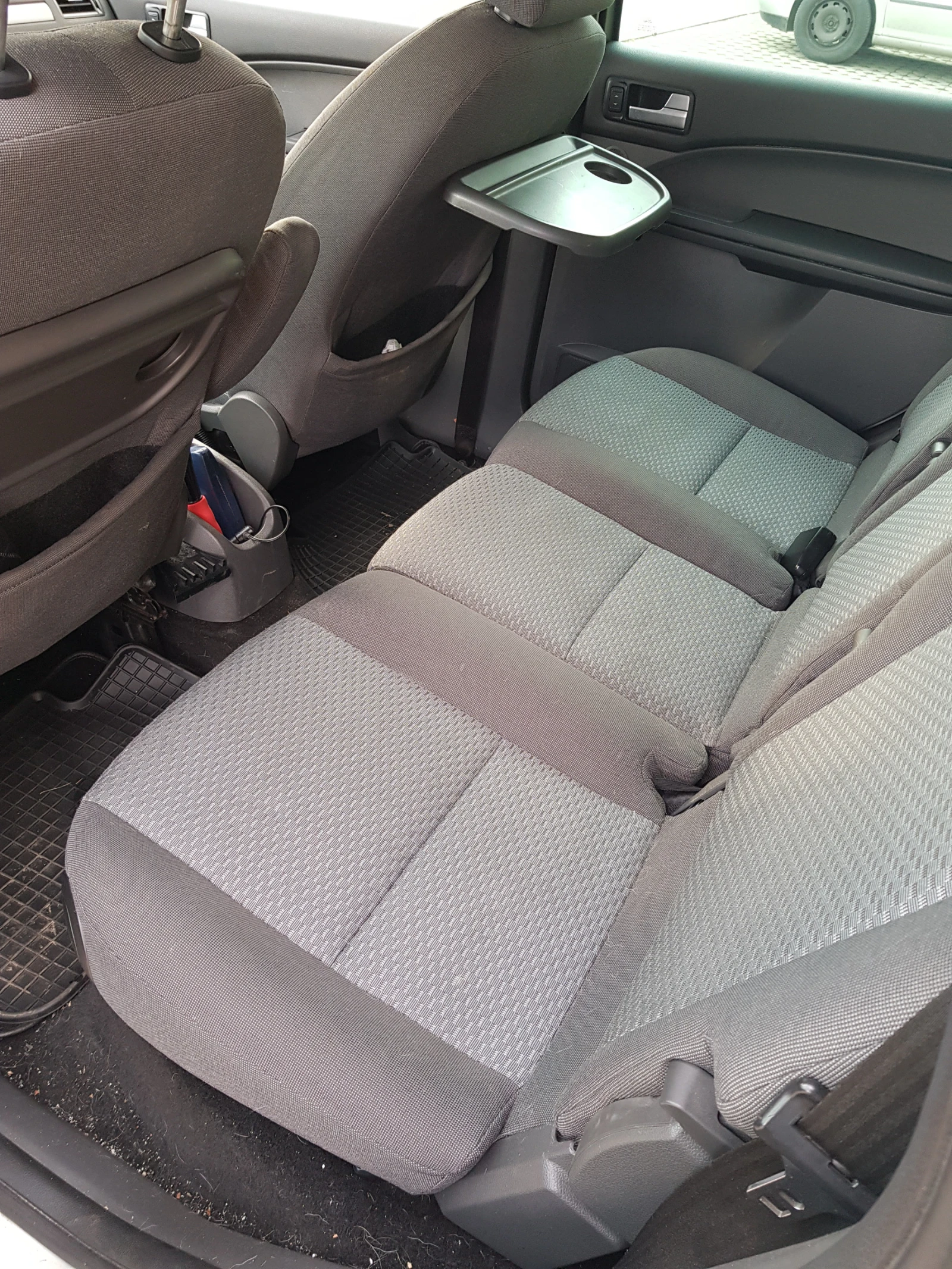 Ford C-max, снимка 8 - Автомобили и джипове - 54725400