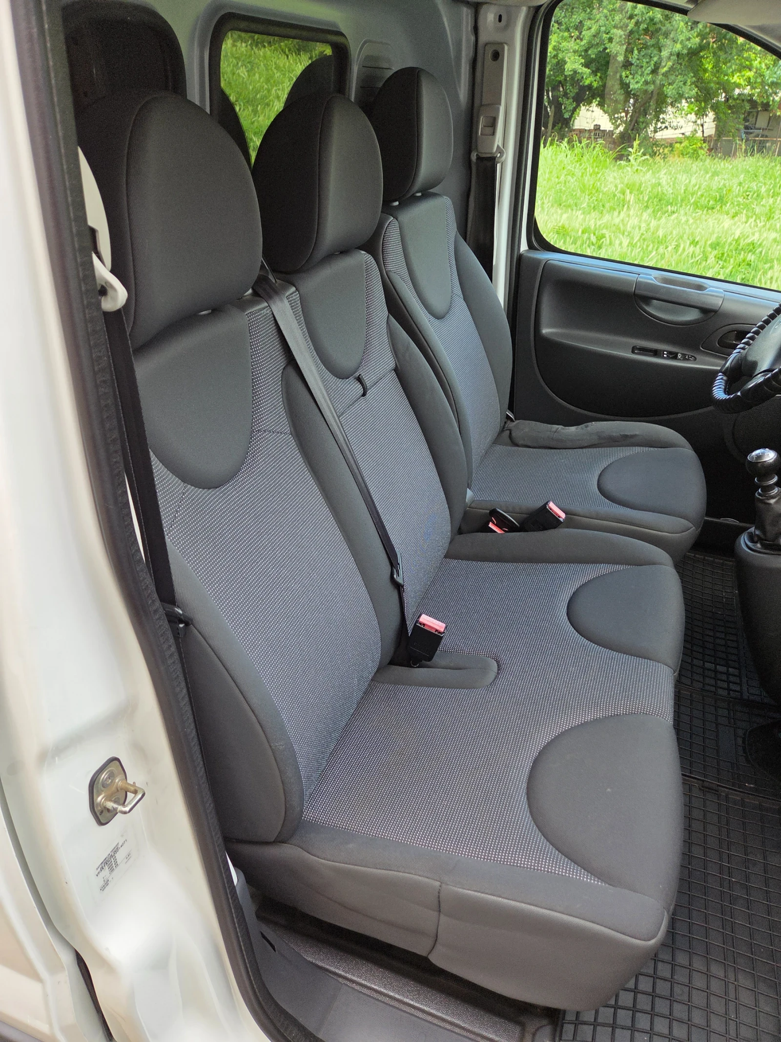 Peugeot Expert, снимка 6 - Автомобили и джипове - 55001840