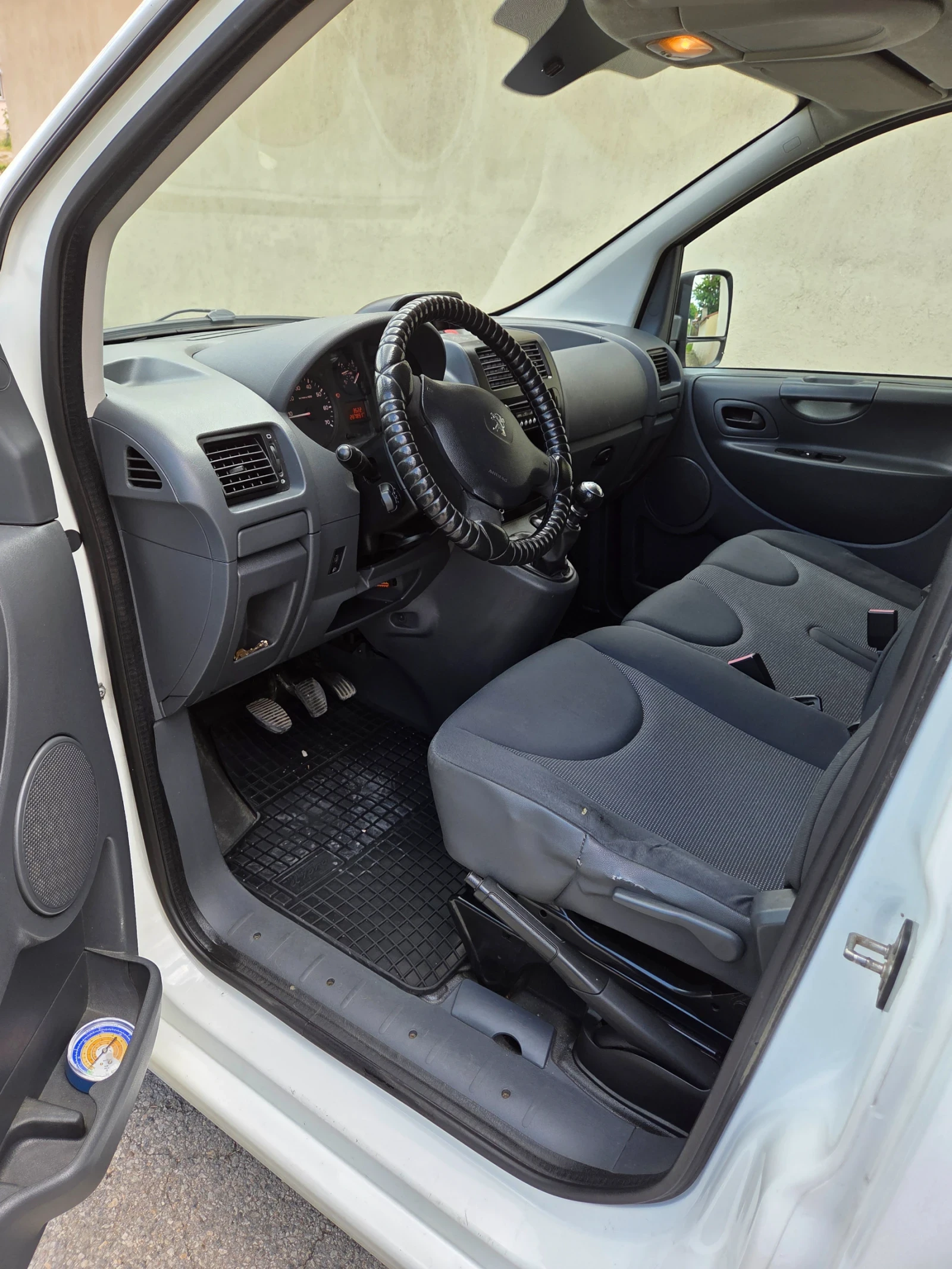 Peugeot Expert, снимка 8 - Автомобили и джипове - 55001840