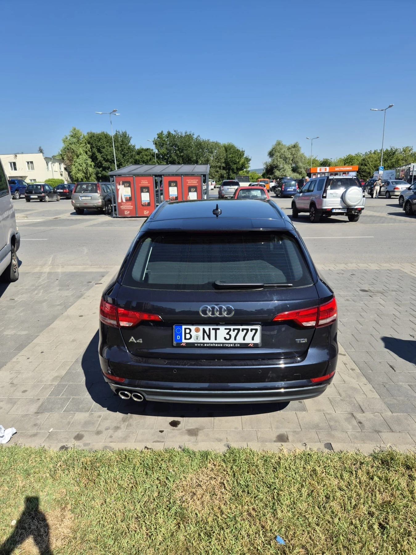 Audi A4, снимка 2 - Автомобили и джипове - 55285481