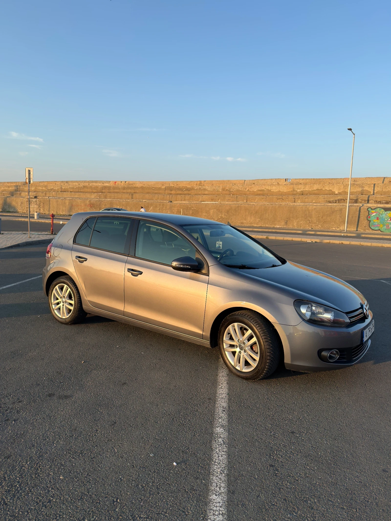VW Golf 2.0 TDI   HIGHLINE , снимка 2 - Автомобили и джипове - 55335132