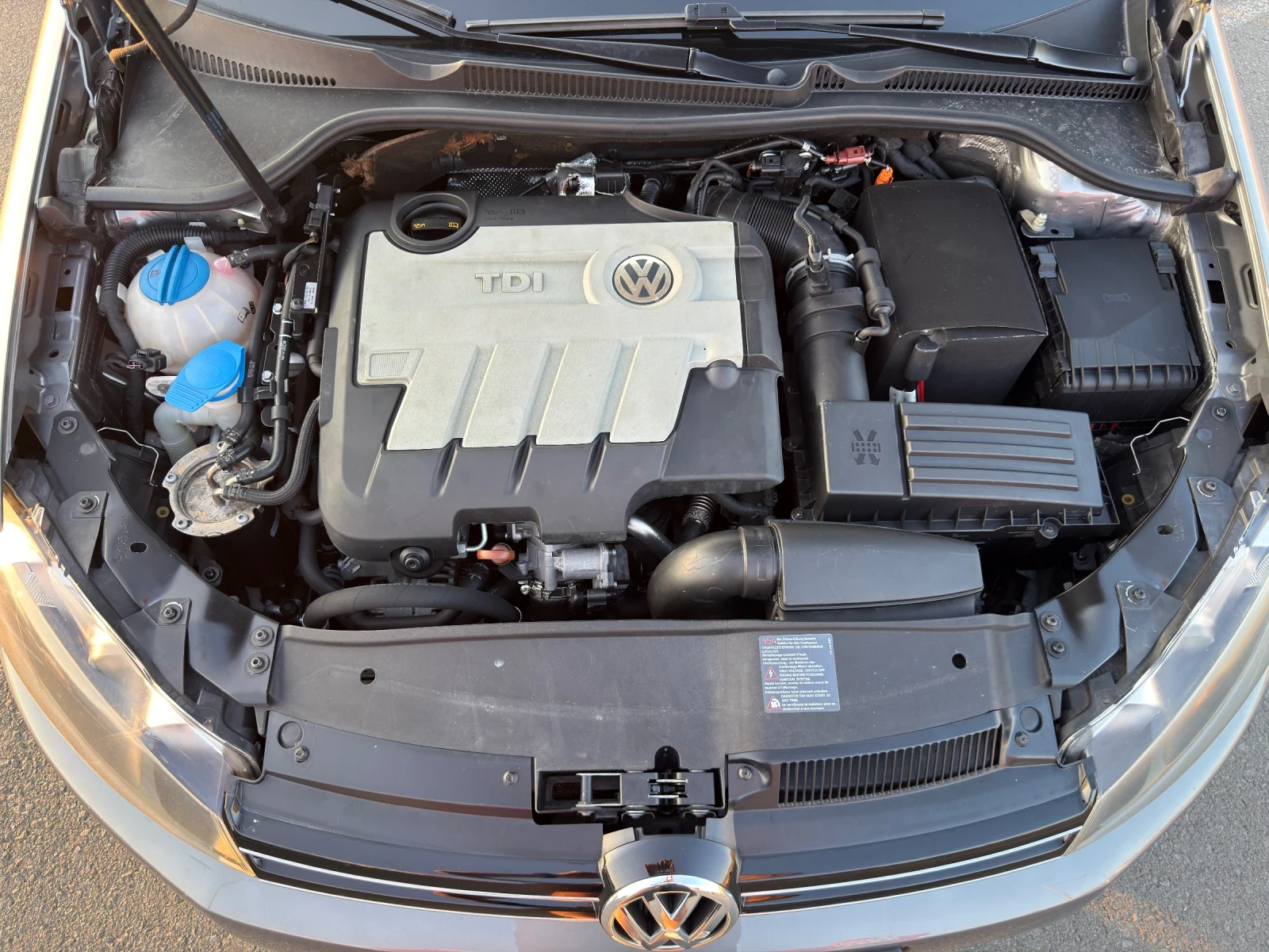 VW Golf 2.0 TDI   HIGHLINE , снимка 9 - Автомобили и джипове - 55335132
