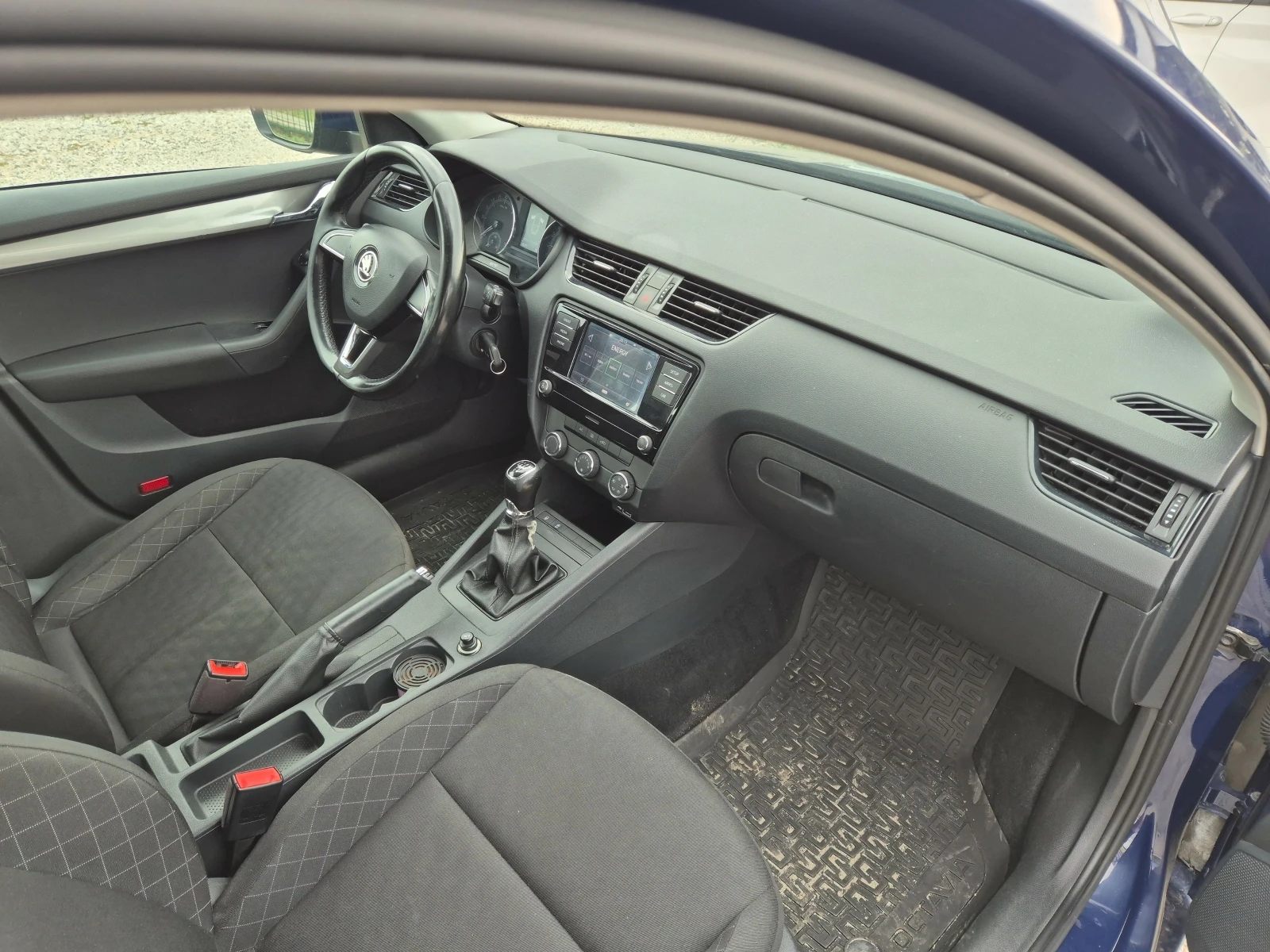 Skoda Octavia 1.6 tdi 90k �������� ����� | Mobile.bg � ����������� 12