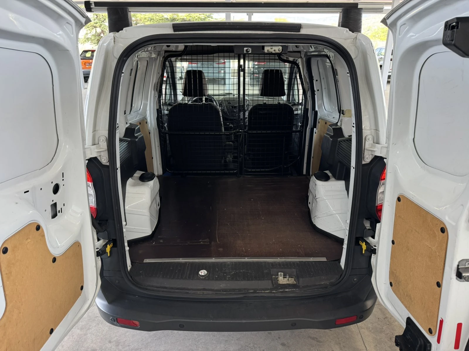 Ford Connect 1.5* 75ps* КЛИМАТИК* ПАРКТРОНИК* , снимка 10 - Автомобили и джипове - 55474462
