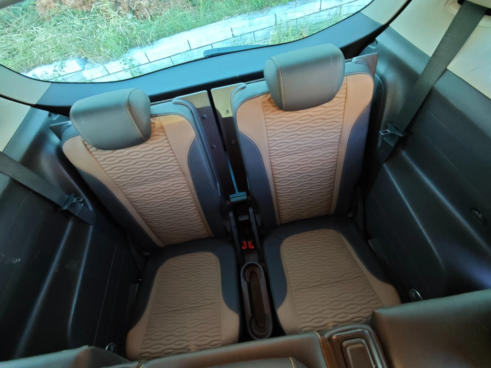 Opel Zafira 2.0 CDTI, снимка 7 - Автомобили и джипове - 55510397
