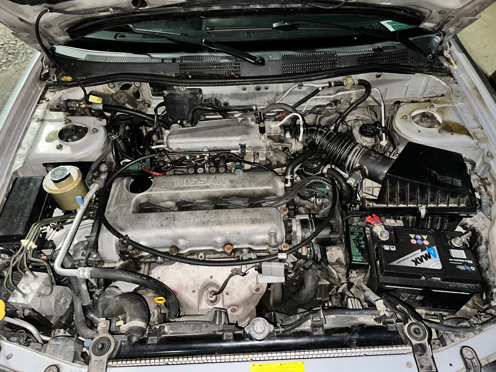 Nissan Primera, снимка 12 - Автомобили и джипове - 55791950