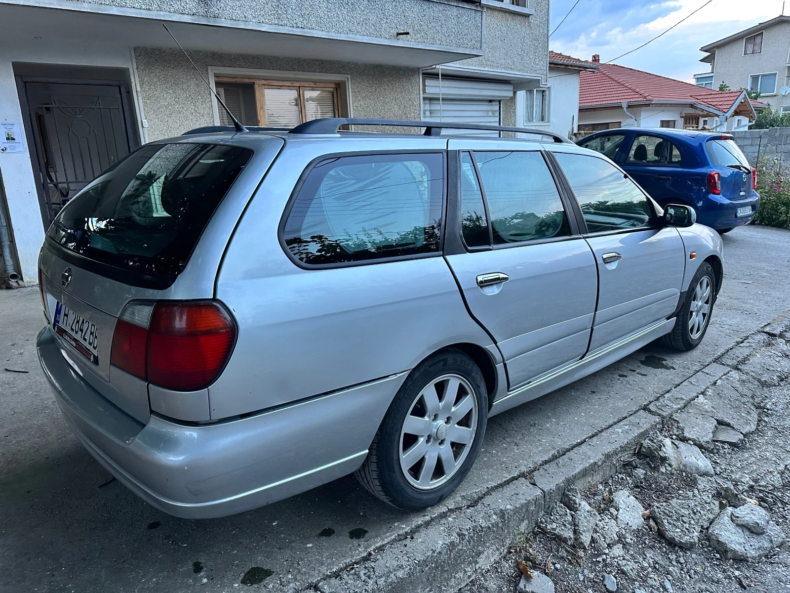 Nissan Primera, снимка 4 - Автомобили и джипове - 55791950