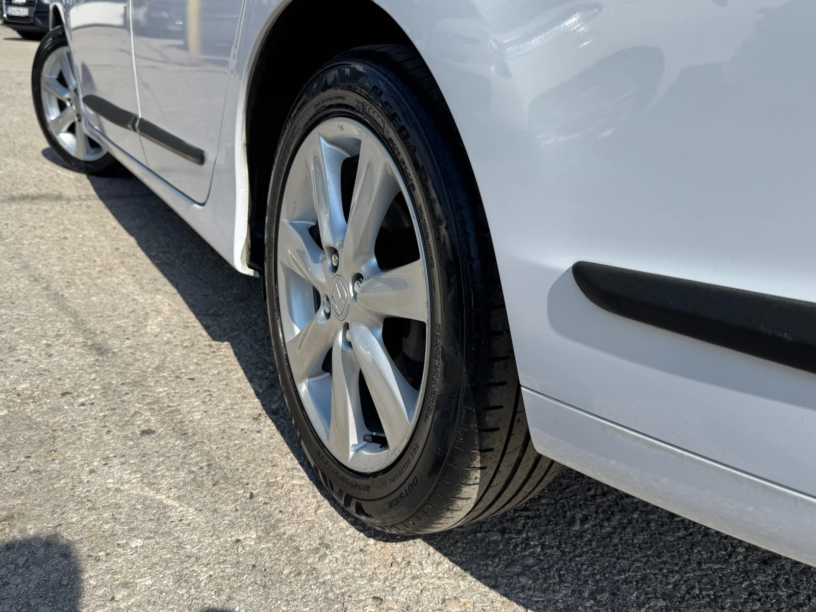 Honda Insight 1.3I-HYBRID-ЛИЗИНГ, снимка 17 - Автомобили и джипове - 55926889