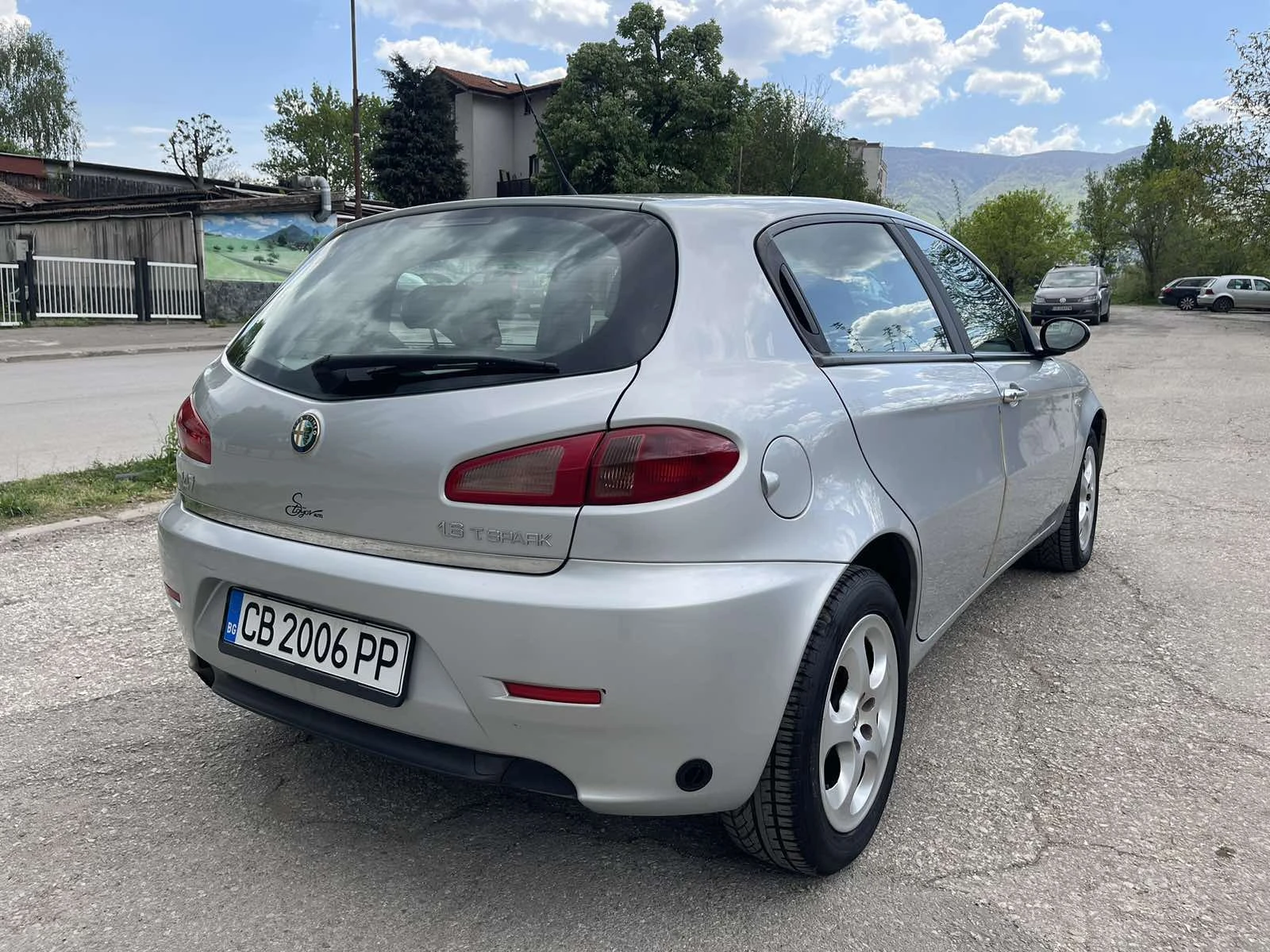 Alfa Romeo 147 Бензин\Газ, снимка 3 - Автомобили и джипове - 56706731