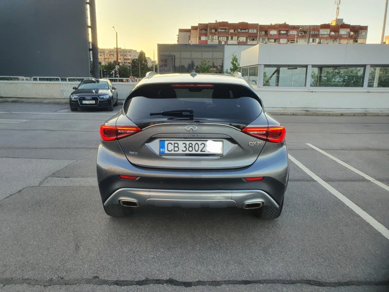 Infiniti QX30 2.2D AWD Luxury Crossover TOP/FULL Options, снимка 4 - Автомобили и джипове - 47562137