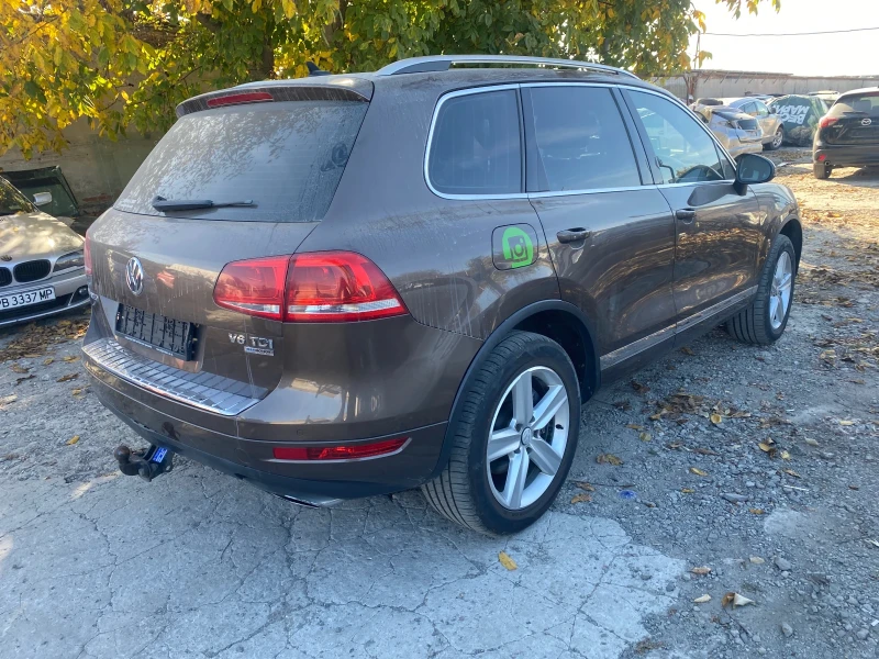 VW Touareg 3.0тди, снимка 4 - Автомобили и джипове - 47831218