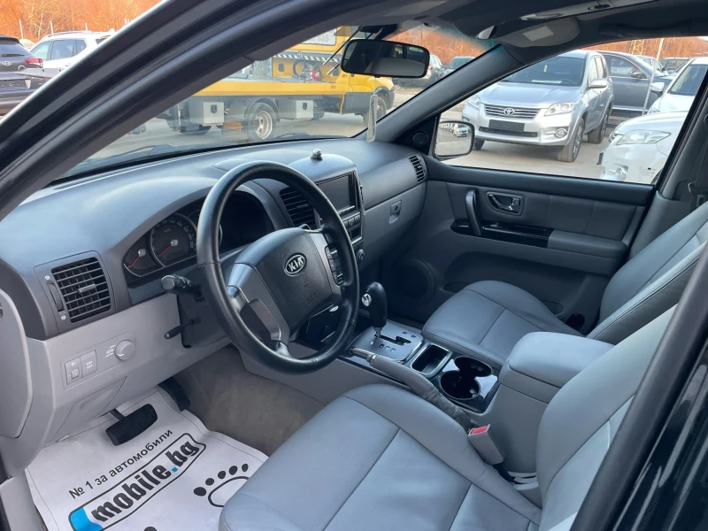 Kia Sorento 2.5crdi 170k.c* Facelift* Navi* DVD* UNIKAT* , снимка 7 - Автомобили и джипове - 48711448