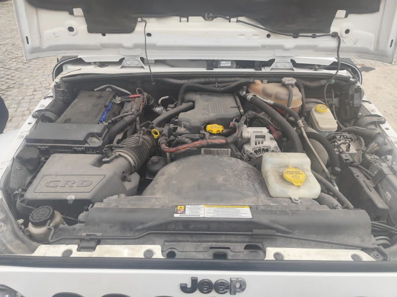 Jeep Wrangler, снимка 12 - Автомобили и джипове - 52588763