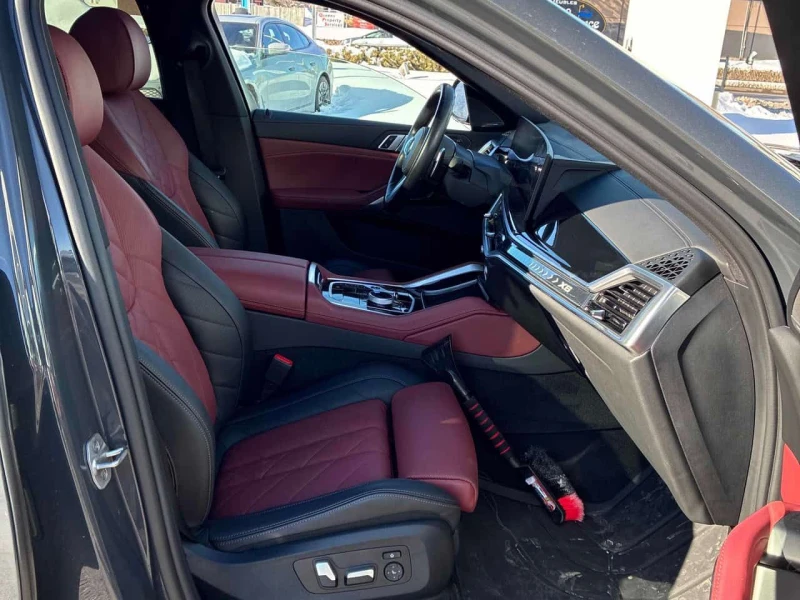 BMW X6 xDrive40i * DIS* 360* + гуми* ПРЕДСТАВИТЕЛ НА BMW, снимка 14 - Автомобили и джипове - 53567855