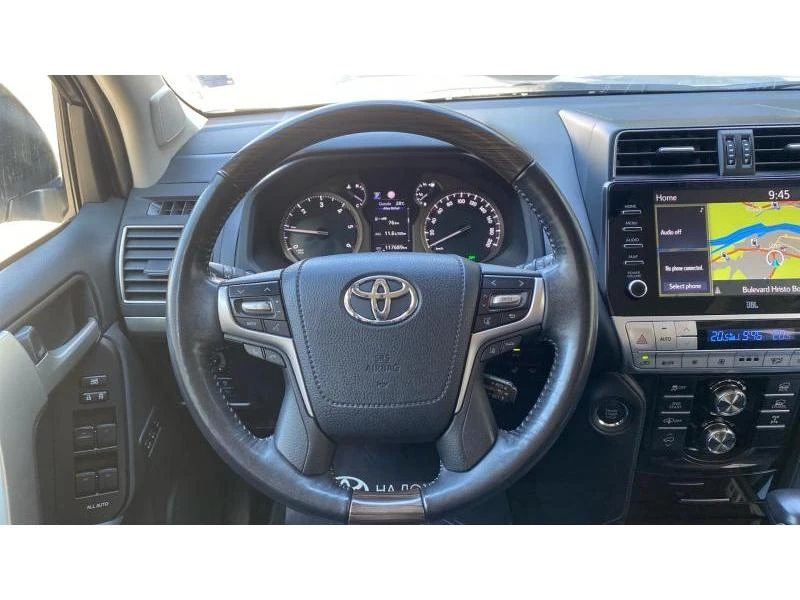 Toyota Land cruiser Luxury Premium - изображение 9