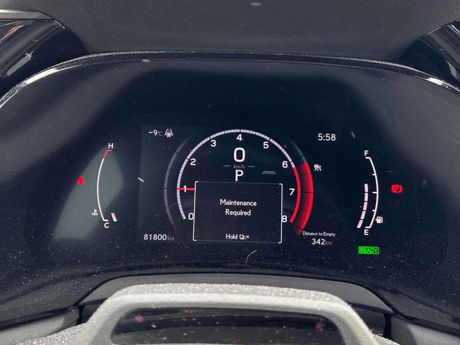 Lexus RX 500h С РЕГИСТРАЦИЯ & АВТО КРЕДИТ, снимка 10 - Автомобили и джипове - 53893893