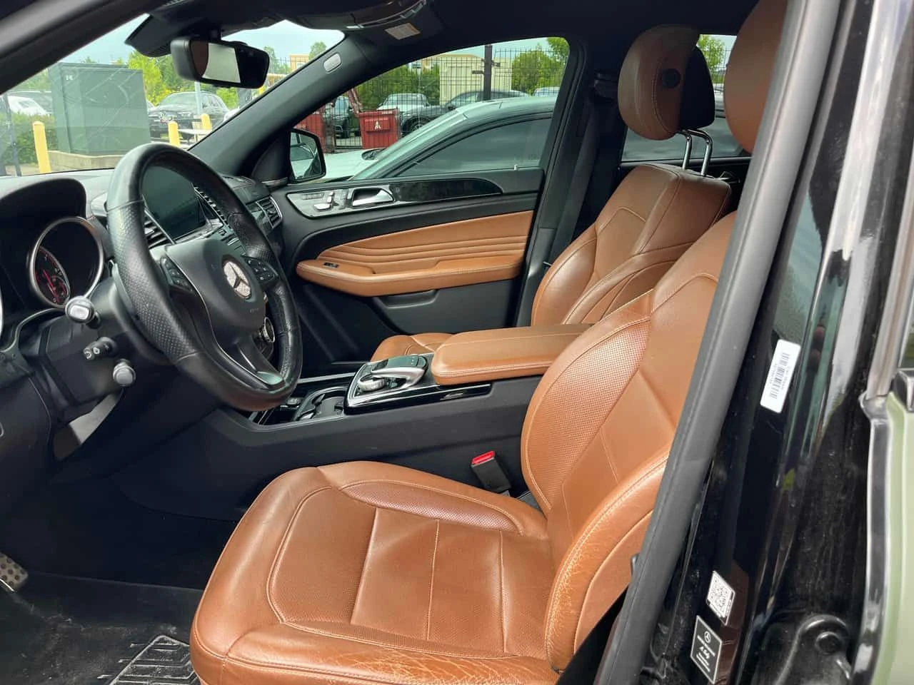 Mercedes-Benz GLE 43 AMG ДИСТРОНИК * ОБДУХВАНЕ * H/K * АВТОКРЕДИТ, снимка 5 - Автомобили и джипове - 55052195