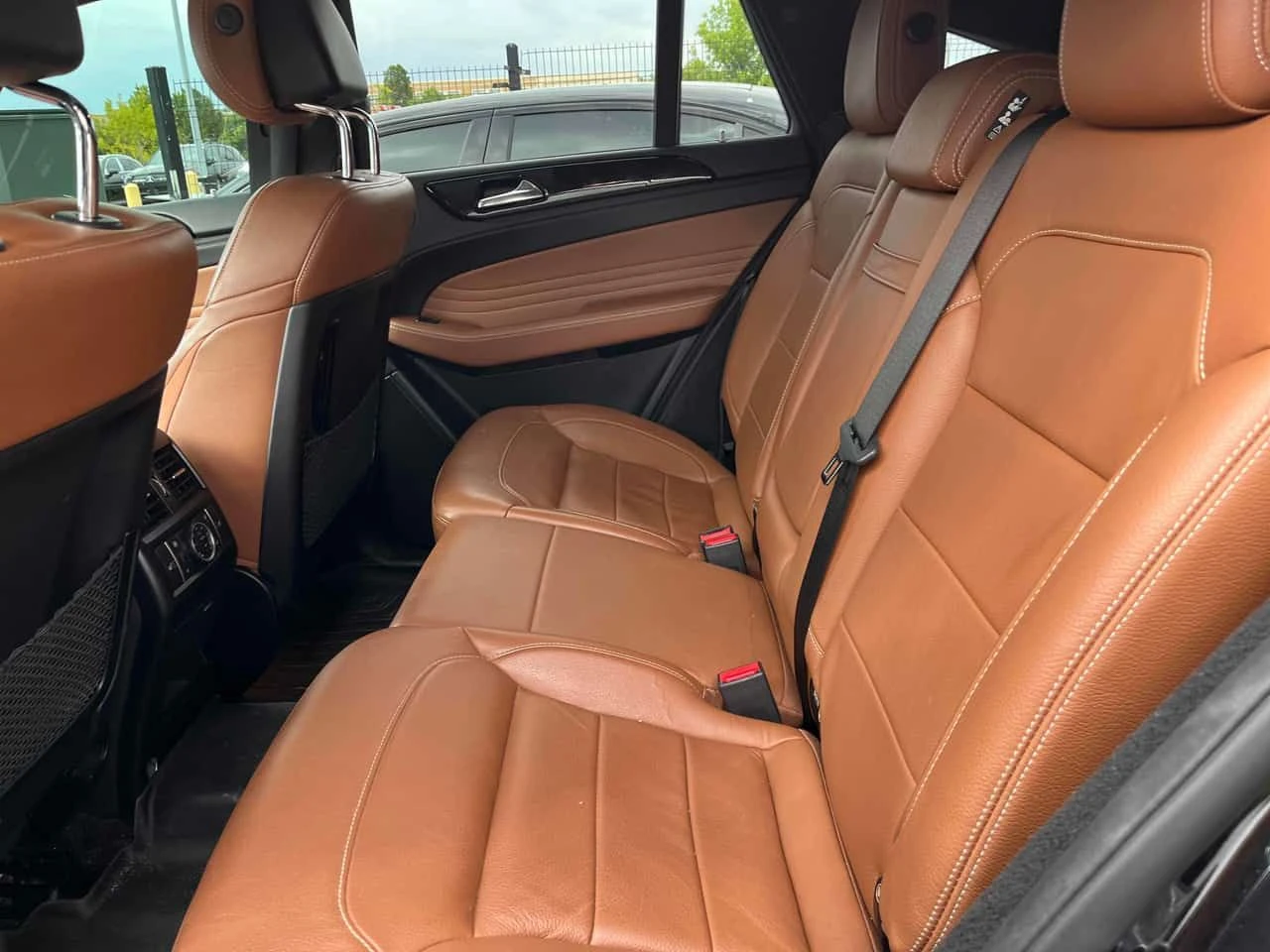 Mercedes-Benz GLE 43 AMG ДИСТРОНИК * ОБДУХВАНЕ * H/K * АВТОКРЕДИТ, снимка 10 - Автомобили и джипове - 55052195