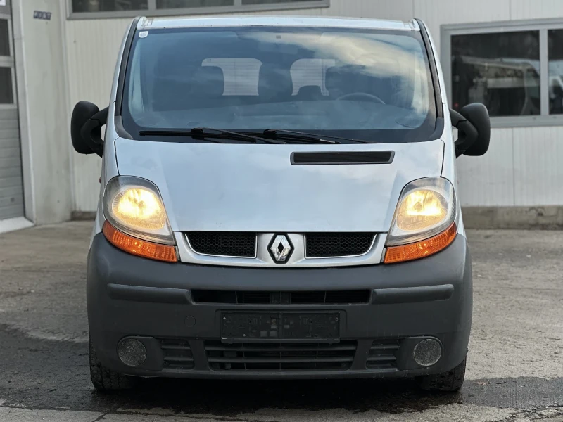 Renault Trafic 1.9dCi* КЛИМА* ПЪТНИЧЕСКИ, снимка 2 - Бусове и автобуси - 48407651