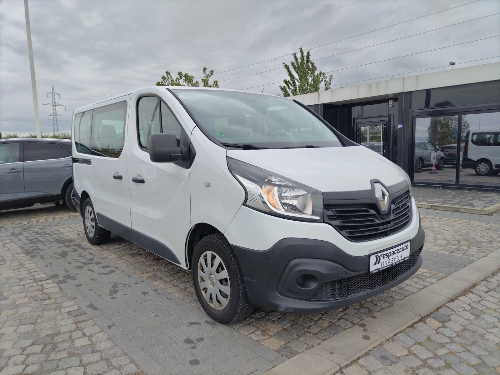 Renault Trafic 1.6dCi/95к.с/( 8+ 1 места) - изображение 3