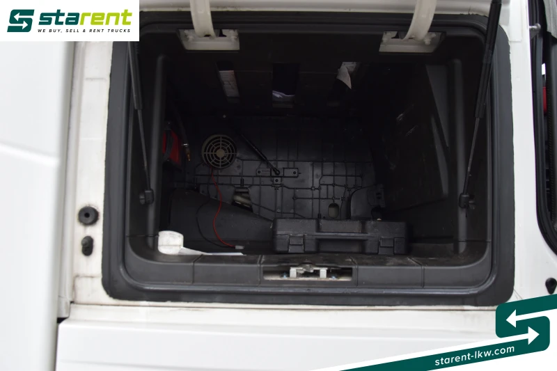 Volvo Fh SZM25133, снимка 15 - Камиони - 52752438